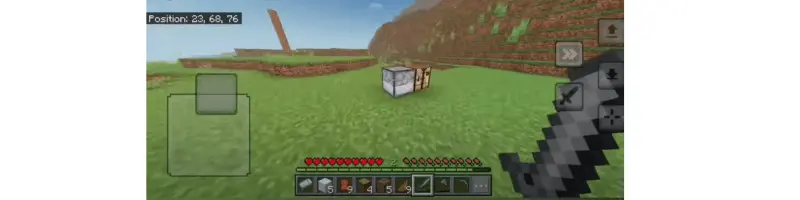 Survival Mode in Minecraft in mobile